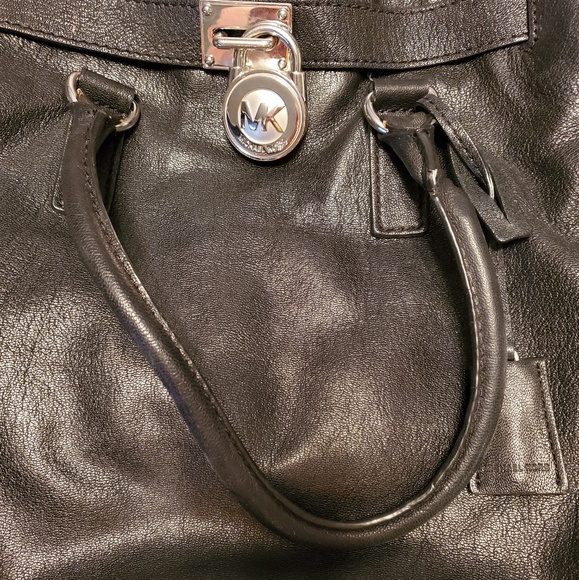Large Michael Kors Hamilton - Picture 2 of 8